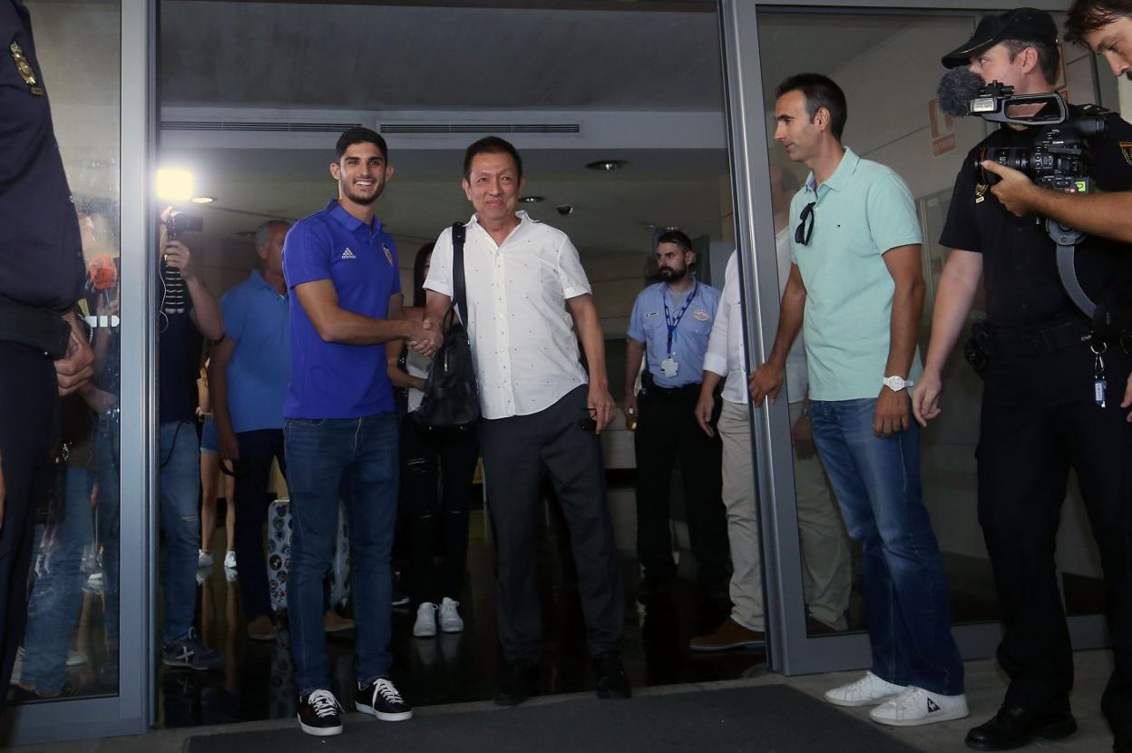 Lim y Guedes, en 2018 cuando llegó el jugador. irene marsilla