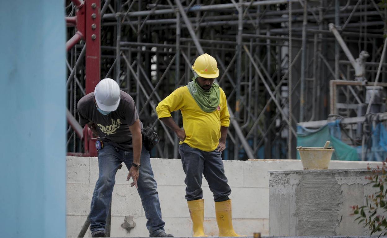 La covid-19 se dispara un 8,2% el coste de la hora trabajada