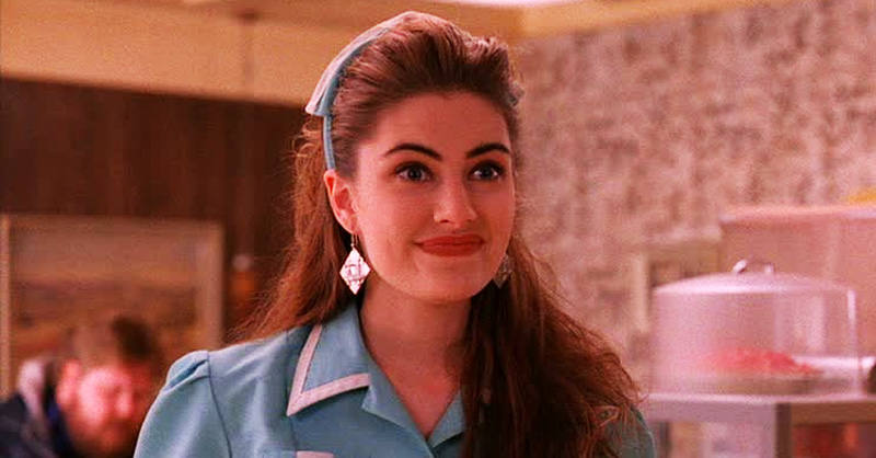 Mädchen Amick, interpretó a Shelly Johnson