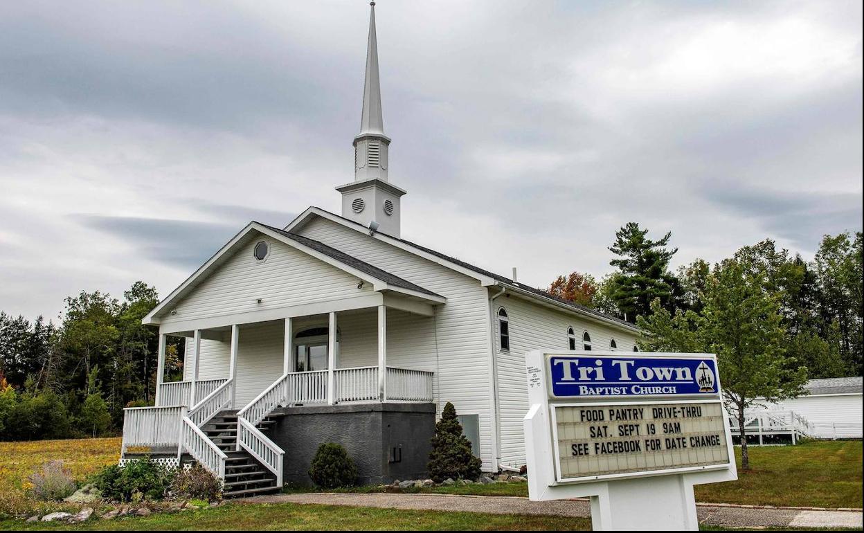 Iglesia donde se celebró la ceremonia, en el pueblo de Millinocket (Maine).