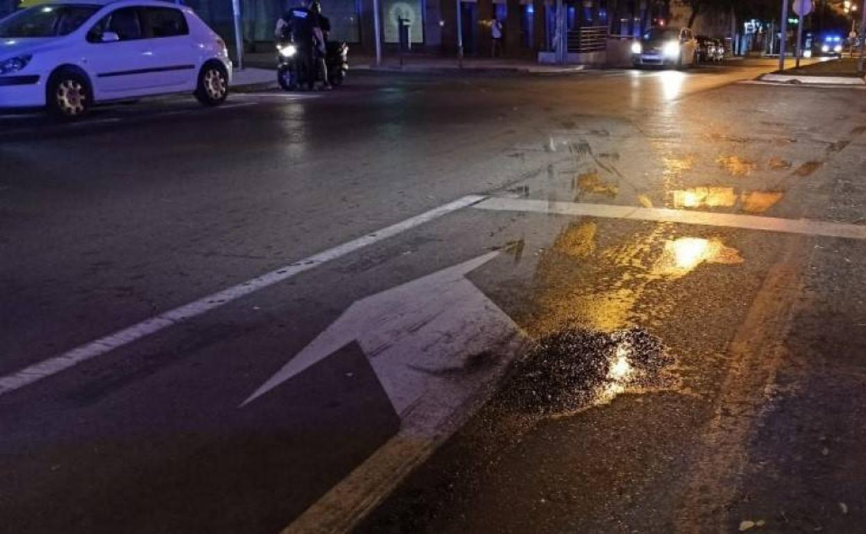 El accidente tuvo lugar en la calle Liria de la capital alicantina. 