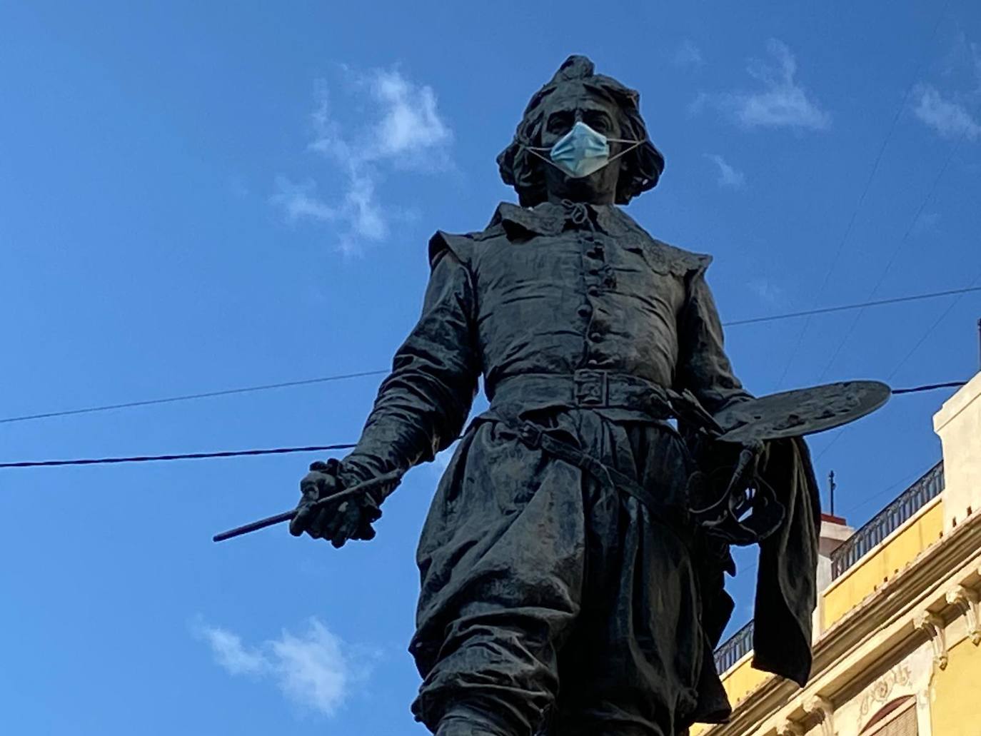 Mascarillas en las fuentes de Valencia