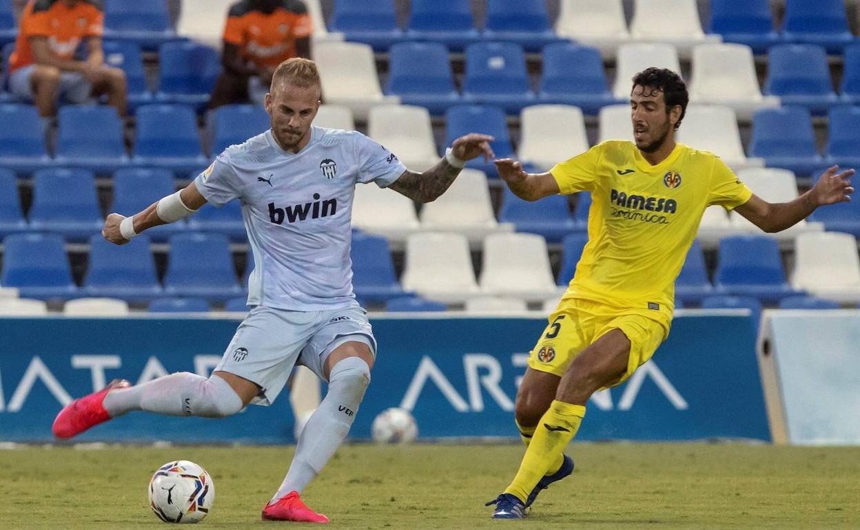 Uros Racic y Dani Parejo, durante un amistoso de este verano.