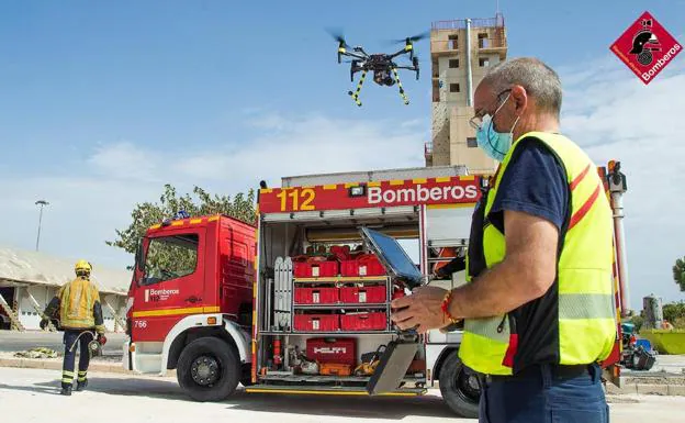 Drones que ayudan desde el aire en la lucha contra los incendios