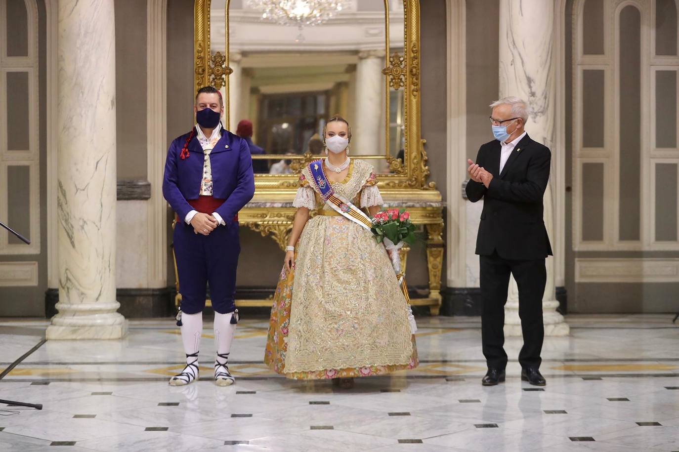 Carla García y Consuelo Llobell repiten en el cargo tras la llegada de la pandemia días antes de las fiestas falleras