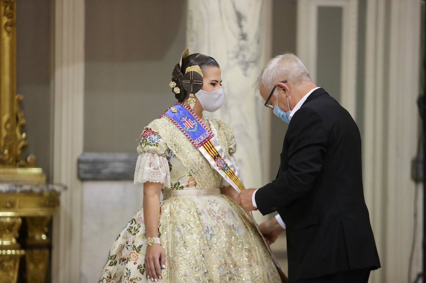 Carla García y Consuelo Llobell repiten en el cargo tras la llegada de la pandemia días antes de las fiestas falleras