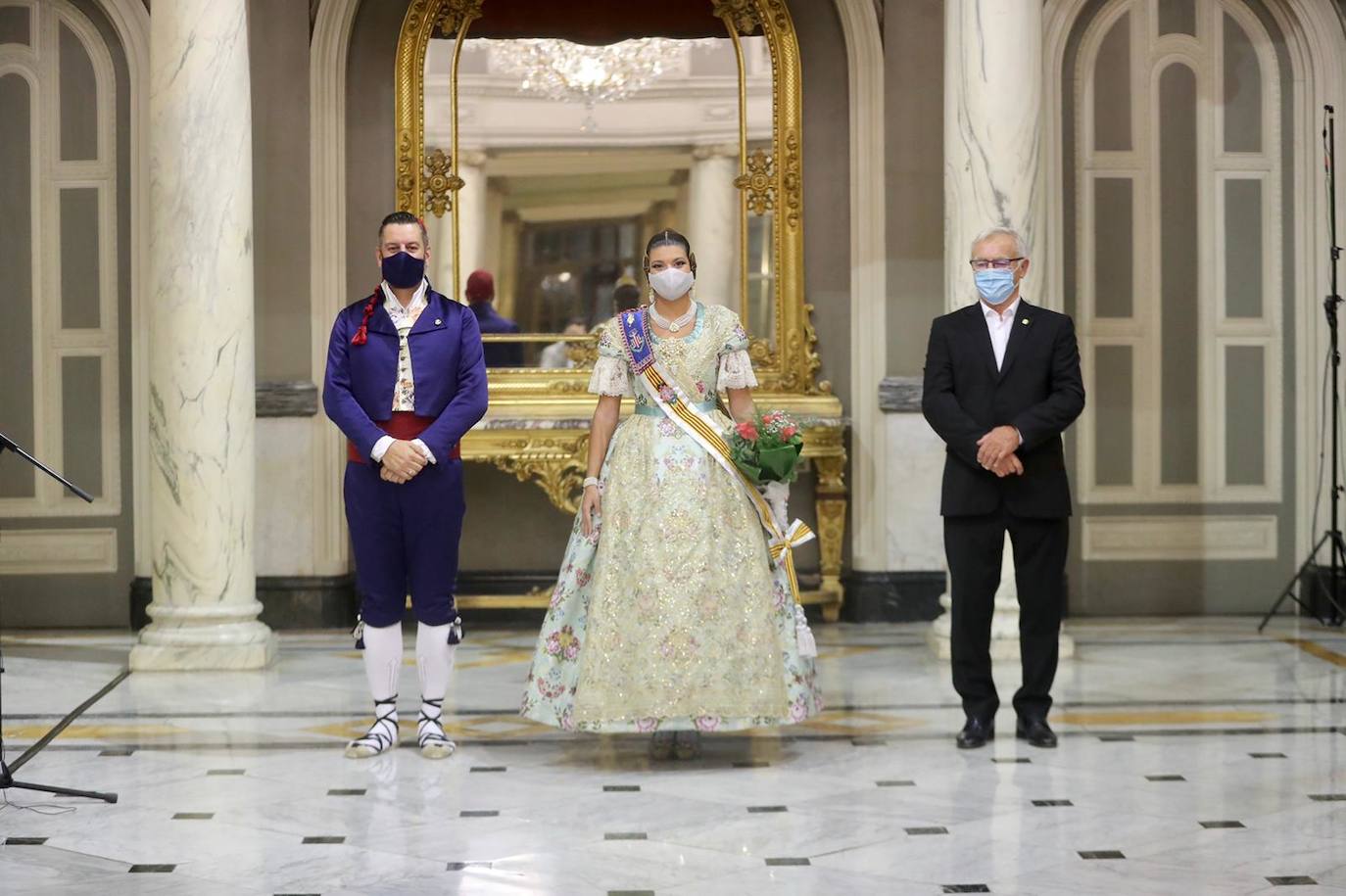 Carla García y Consuelo Llobell repiten en el cargo tras la llegada de la pandemia días antes de las fiestas falleras