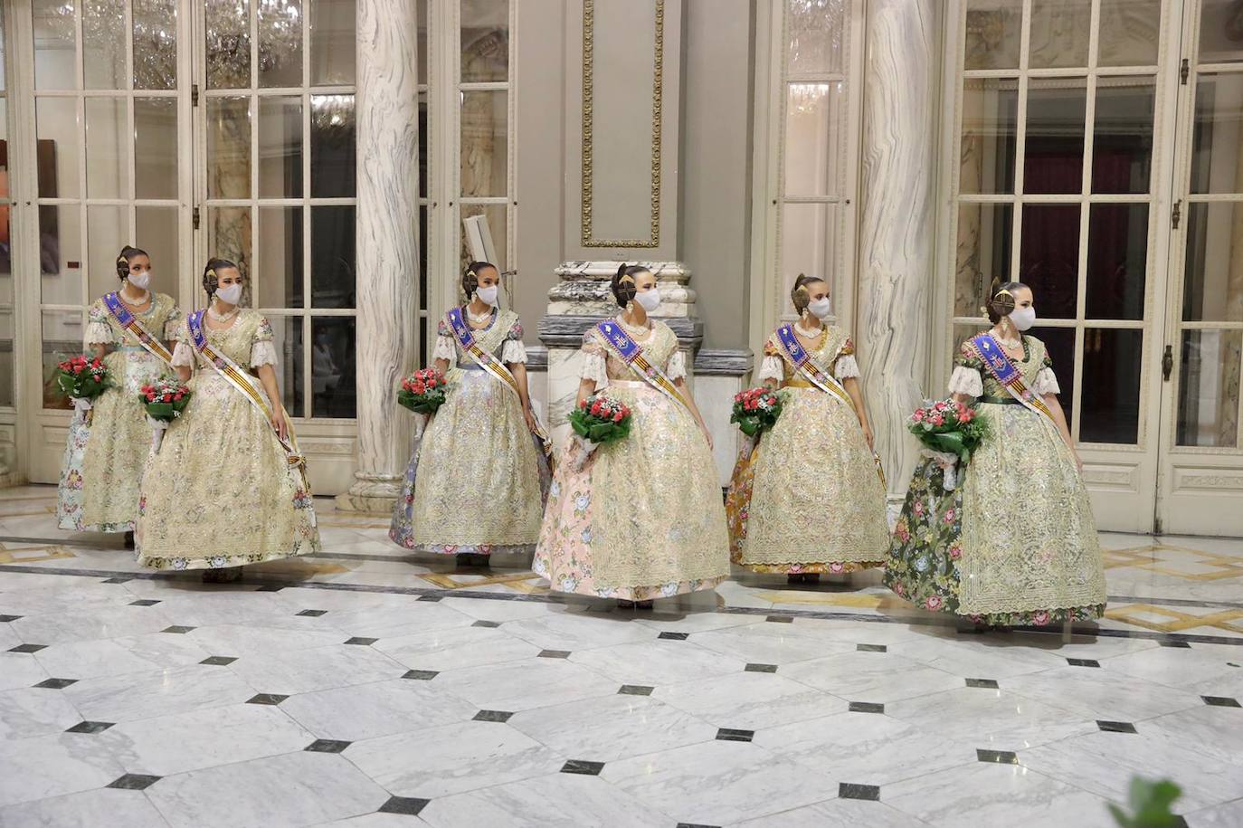 Carla García y Consuelo Llobell repiten en el cargo tras la llegada de la pandemia días antes de las fiestas falleras