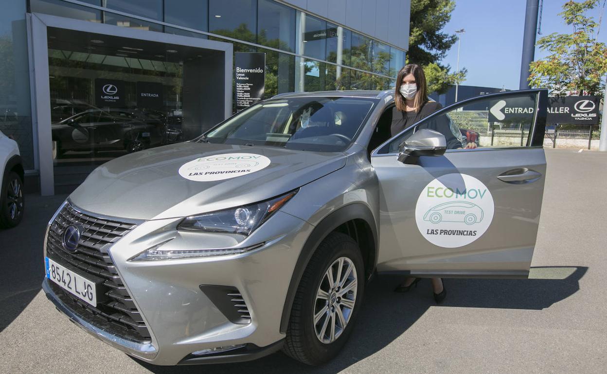 Los coches de prueba de cada marca llevan el distintivo con el logo del evento y de LAS PROVINCIAS.