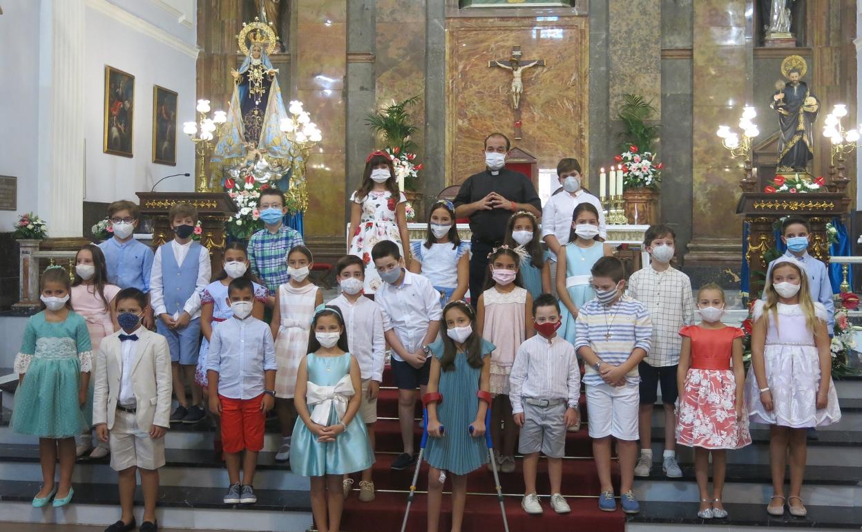 Los niños asistieron a la celebración. 