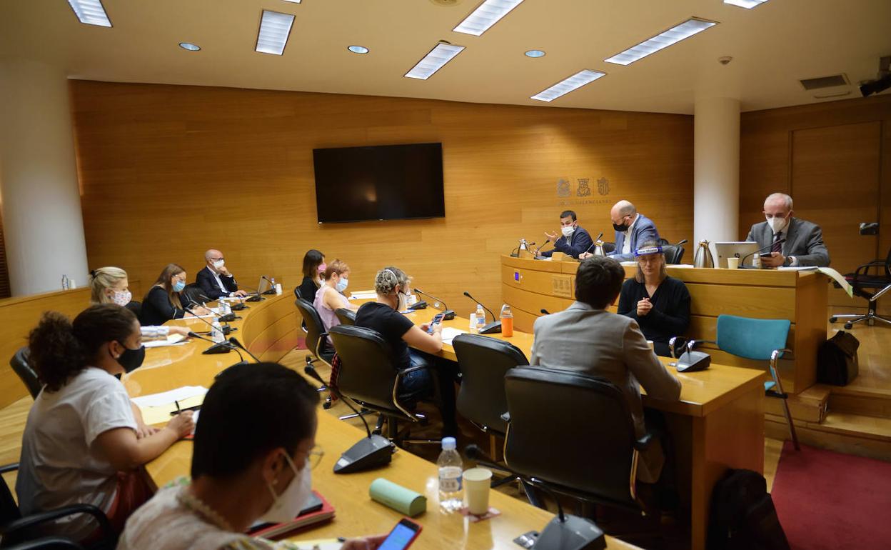 Comparecencia del conseller Vicent Marzà en la Comisión de Educación de Les Corts. 