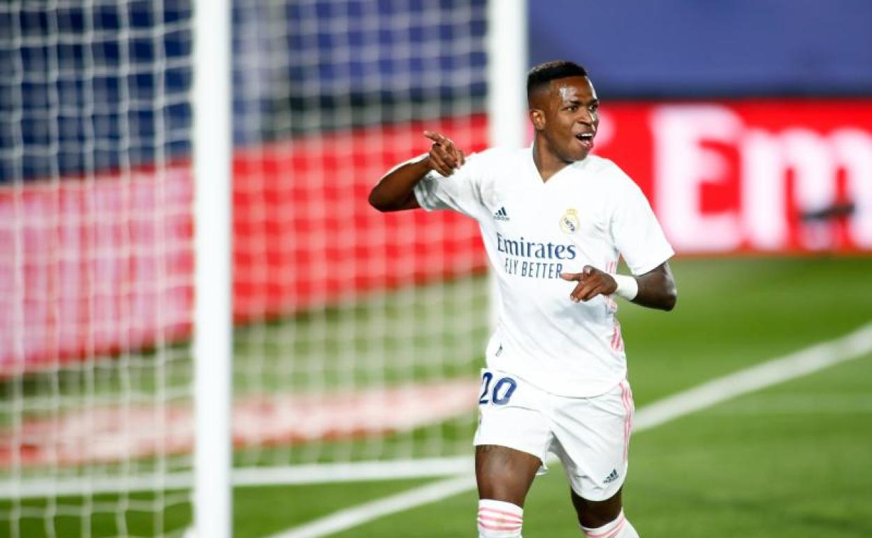 Vinicius celebra su gol ante el Valladolid. 