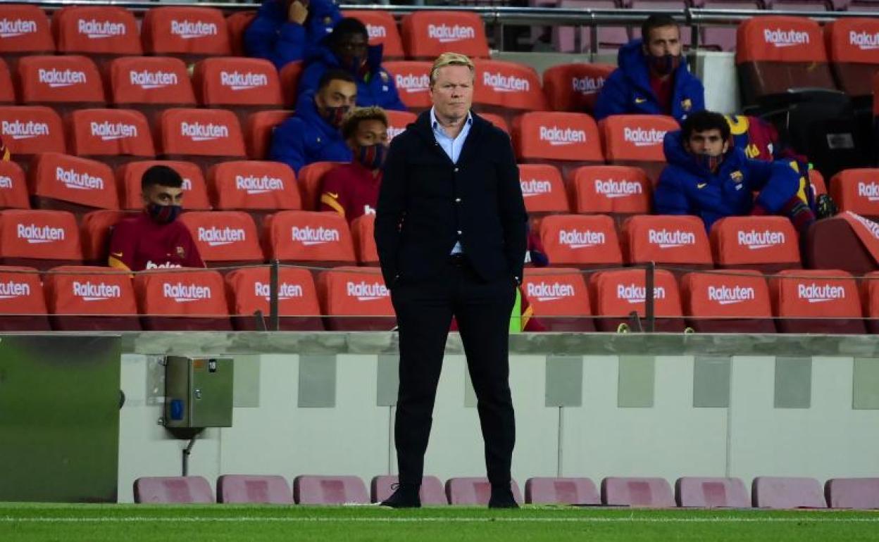 Ronald Koeman, durante el Barça-Sevilla.