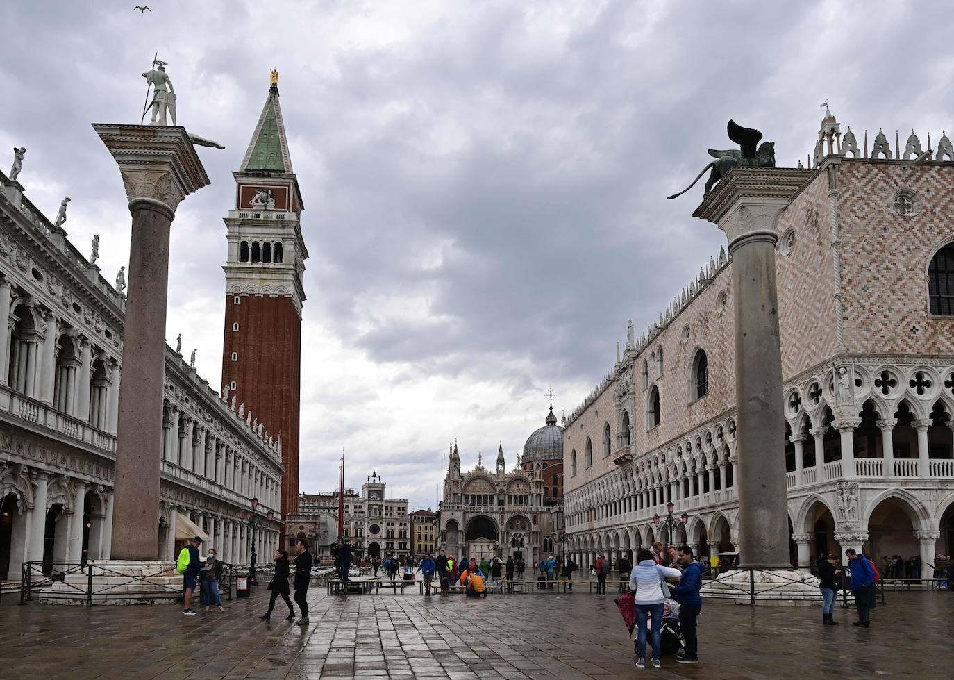 Fotos: Día histórico en Venecia: el Moisés evita la llegada del &#039;acqua alta&#039;