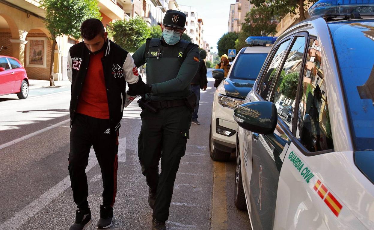 Uno de los detenidos por la violación grupal