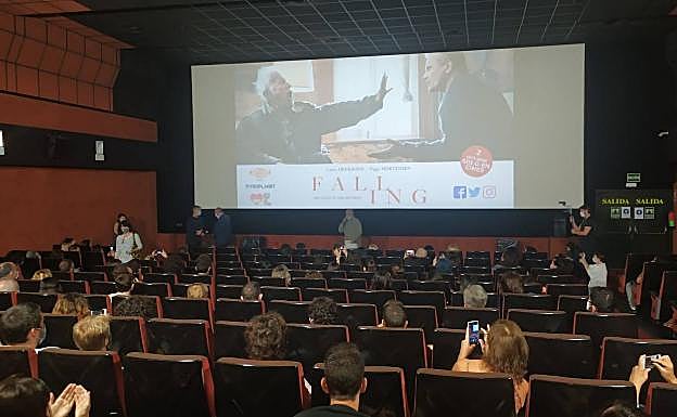 El público asistente a la proyección de 'Falling'. 