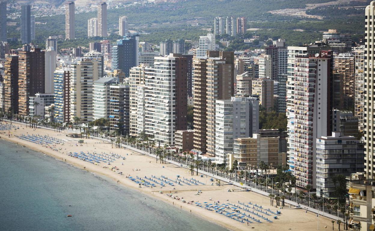 Aspecto del litoral de Benidorm el pasado mes de septiembre. 