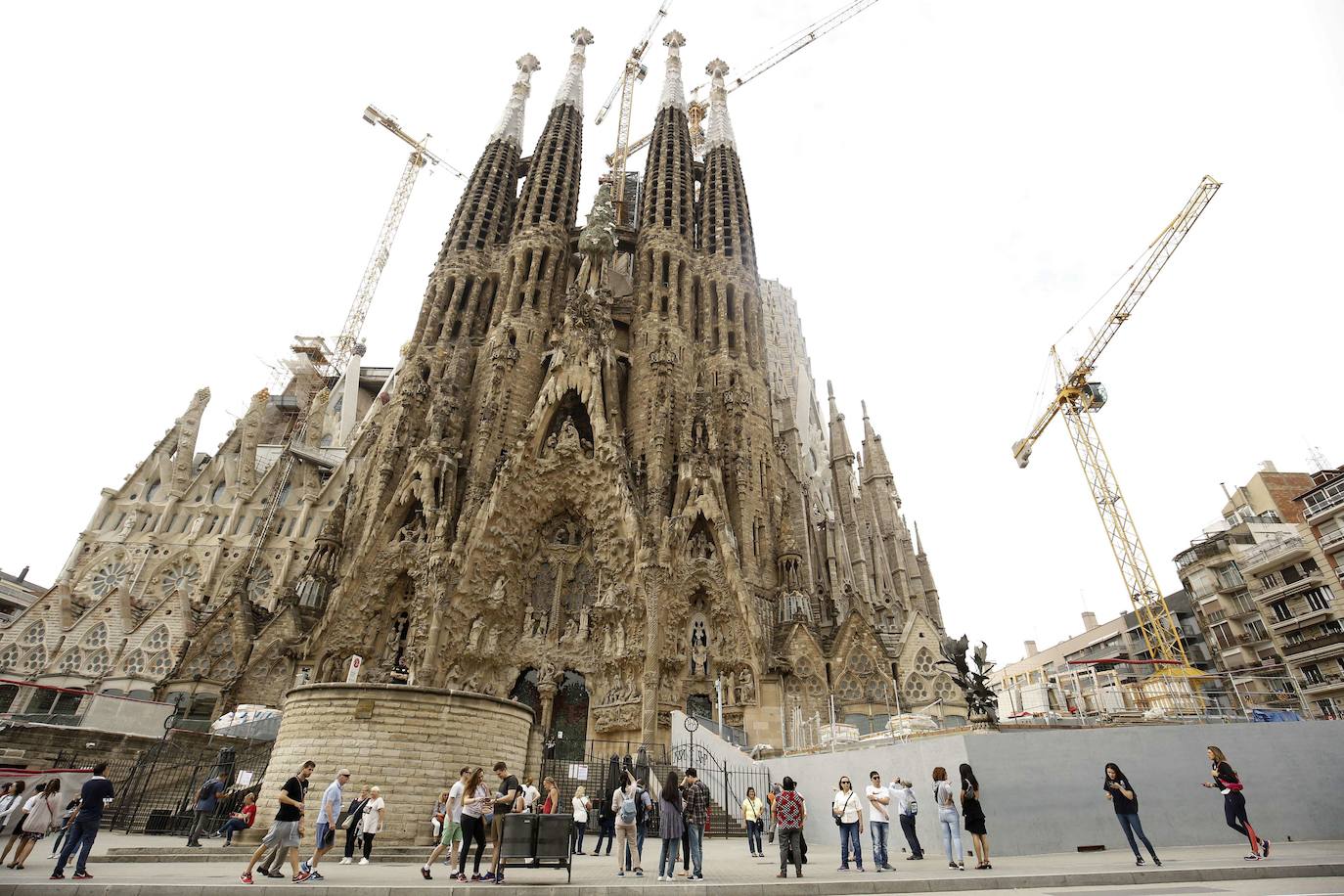 10. La Sagrada Familía, Barcelona.