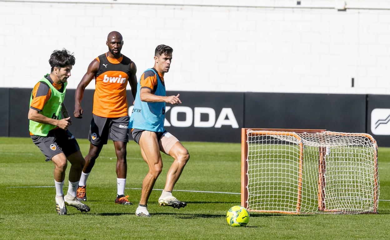 Soler, con Mangala y Paulista