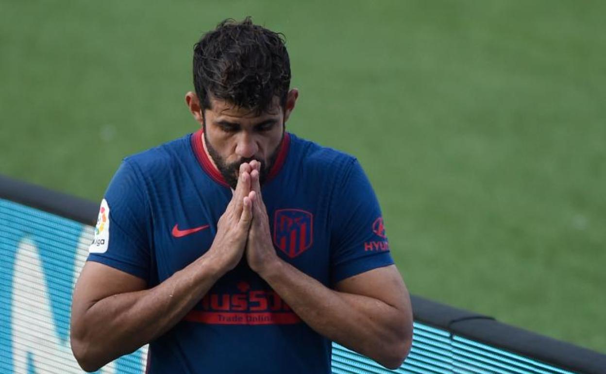 Diego Costa, tras retirarse lesionado durante el Celta-Atlético. 