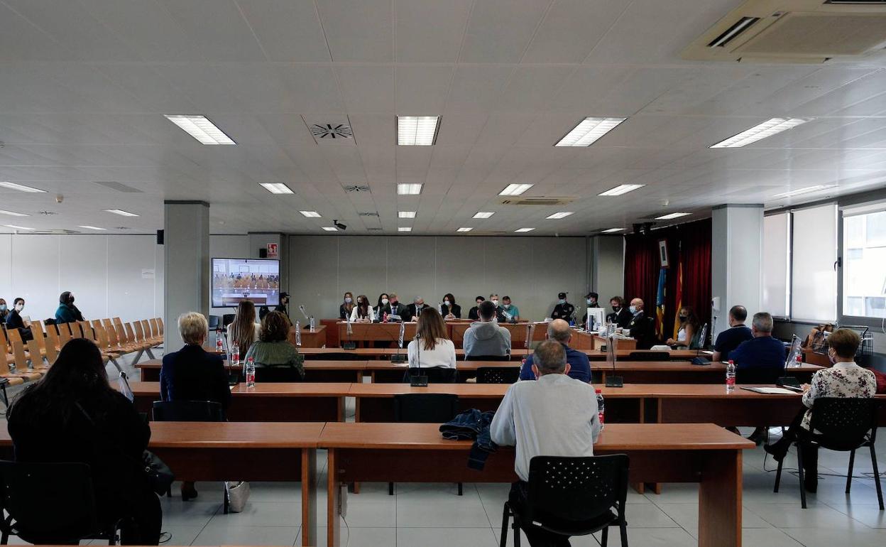 Sala en la que está teniendo lugar el juicio.