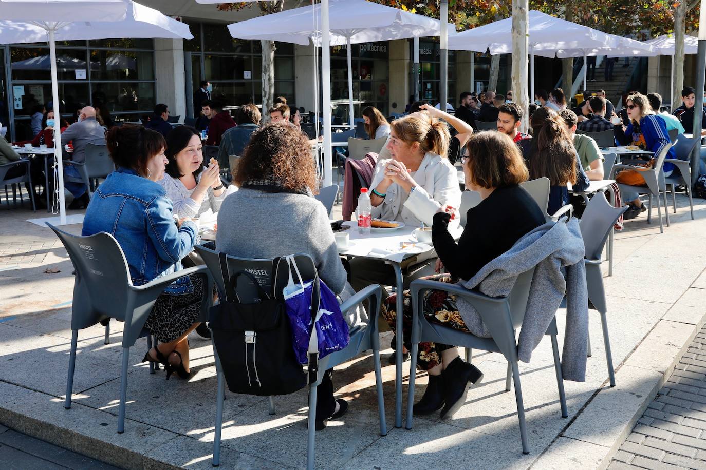 La Politécnica recupera las clases presenciales tras dos semanas suspendidas debido al contagio masivo por coronavirus