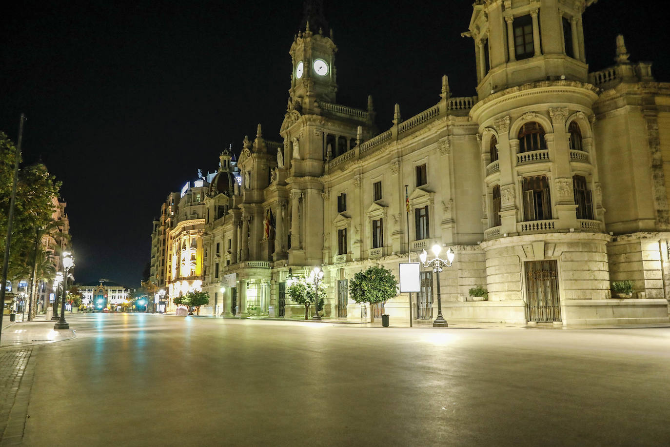 Valencia, bajo el toque de queda