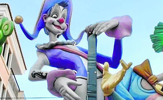 Subvencionará con 8.000 euros los monumentos de las Fallas 2020