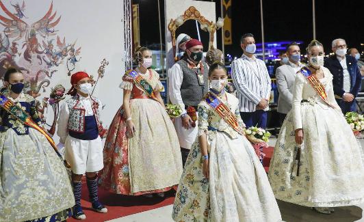 Acto de Una Festa Per a Tots, de la Federación de Especial en el tinglado 2 del puerto. 