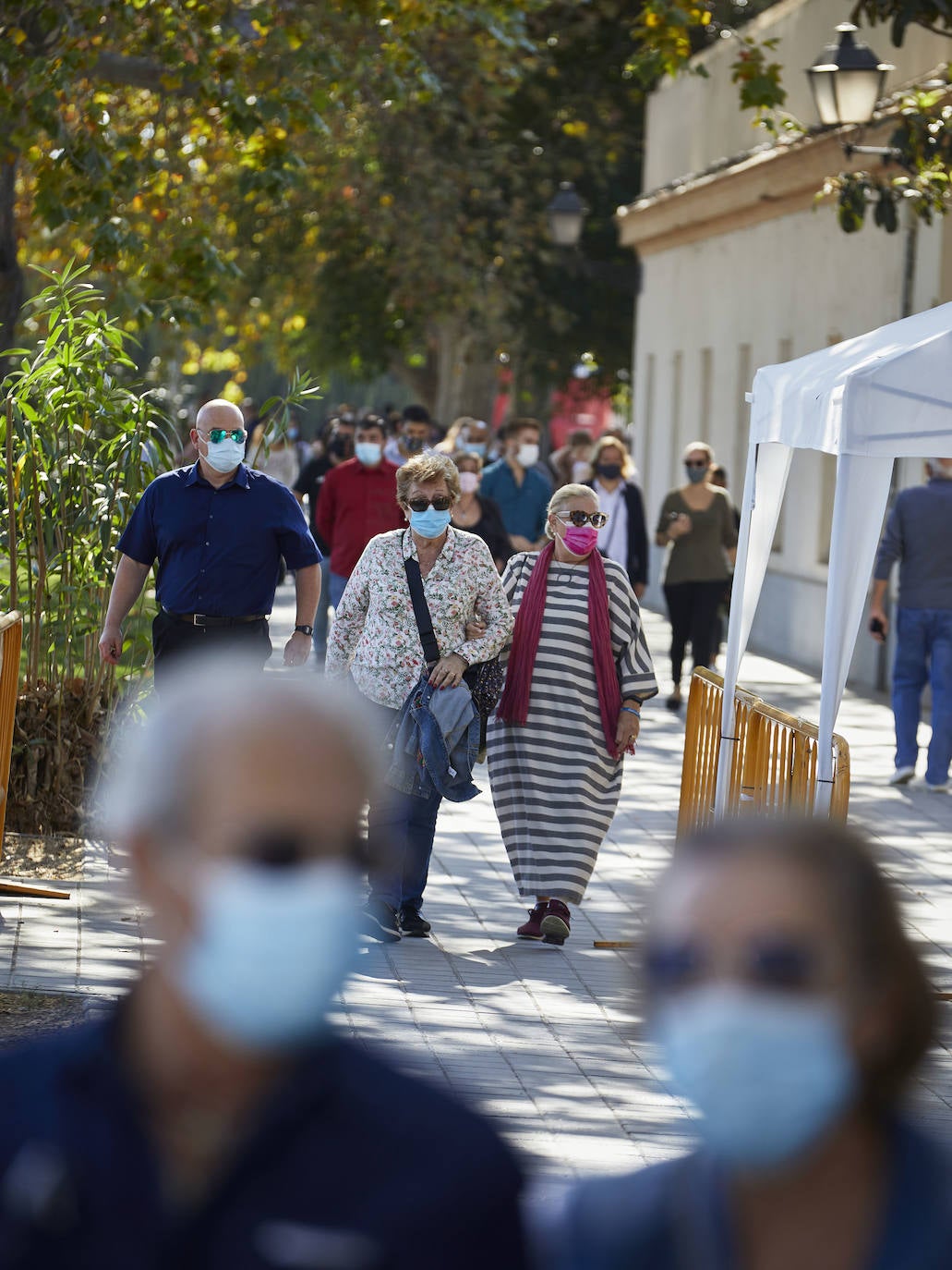 Fotos: Fotos del día de Todos los Santos en los cementerios de Valencia