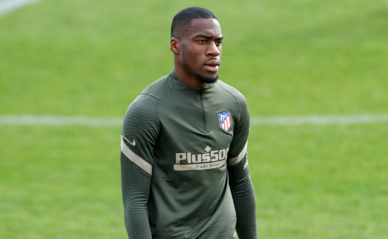 Kondogbia, en una sesión con el Atlético