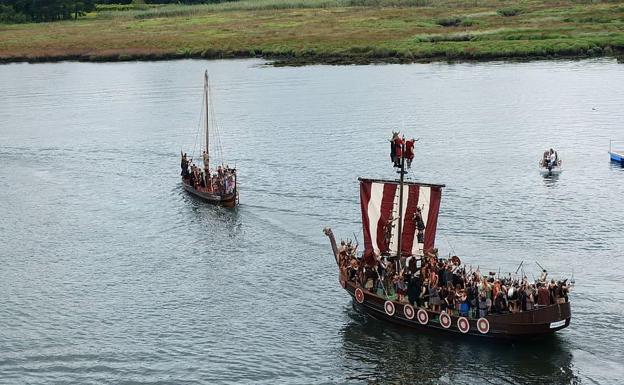 Hallan sin excavar un centro de rituales y entierro de barcos vikingos