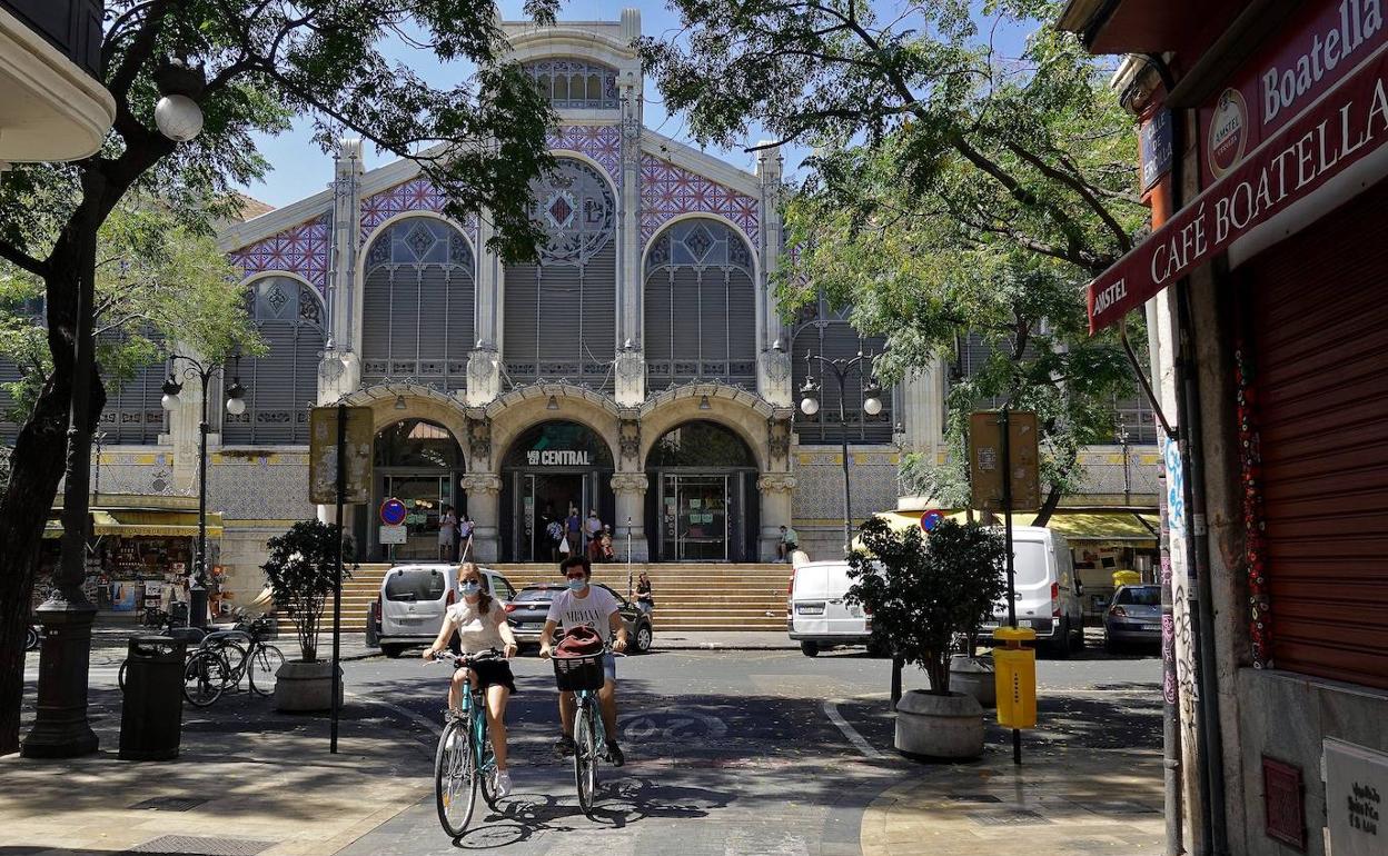 Entrada al Mercado Central de Valencia. 