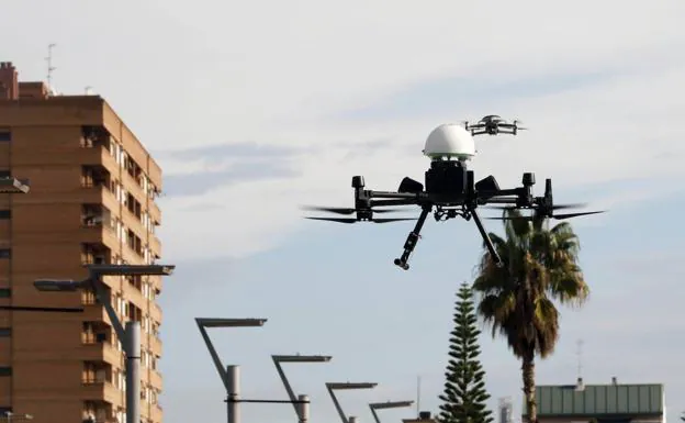 La Comunitat Valenciana, pionera en España en transportar material sanitario con drones