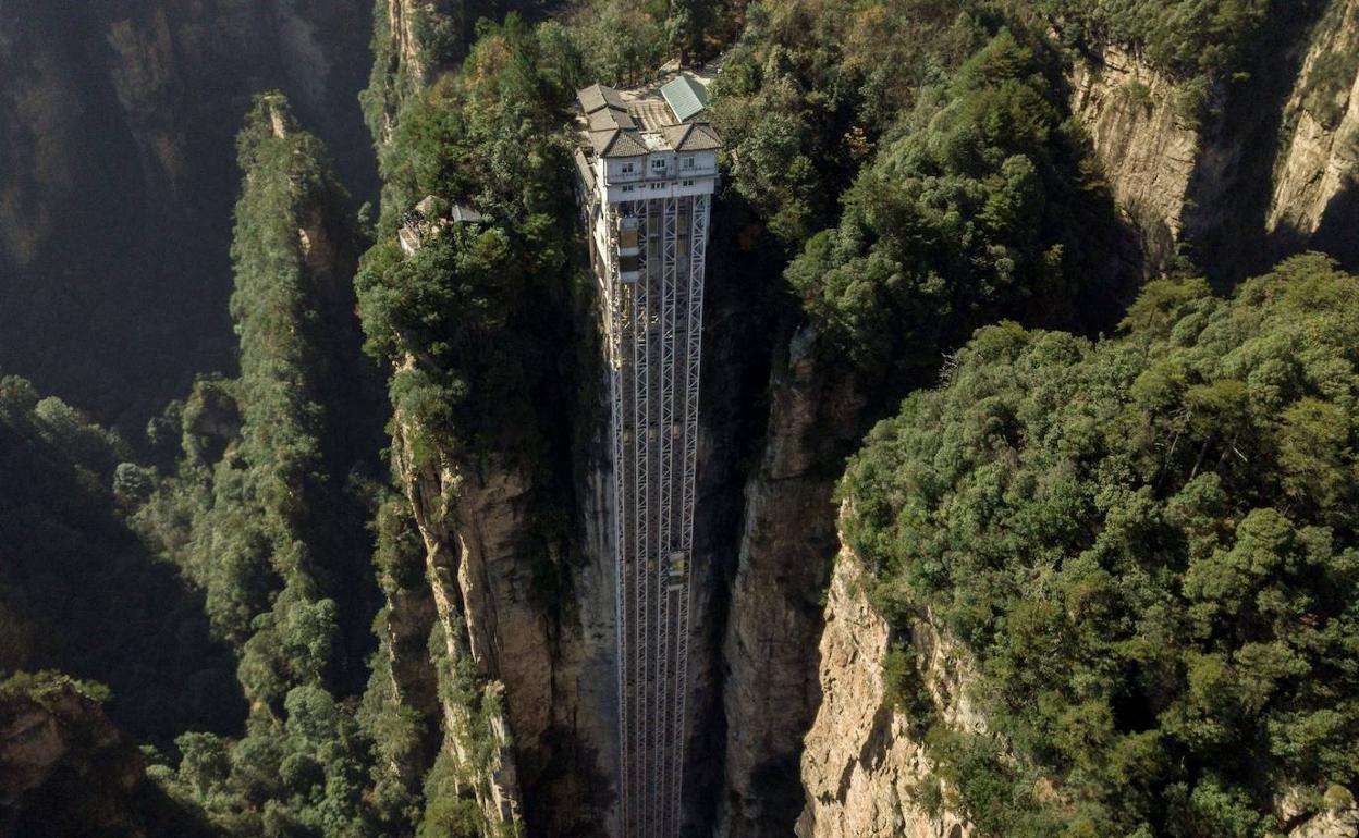 El ascensor, en el parque forestal de Zhangjiajie