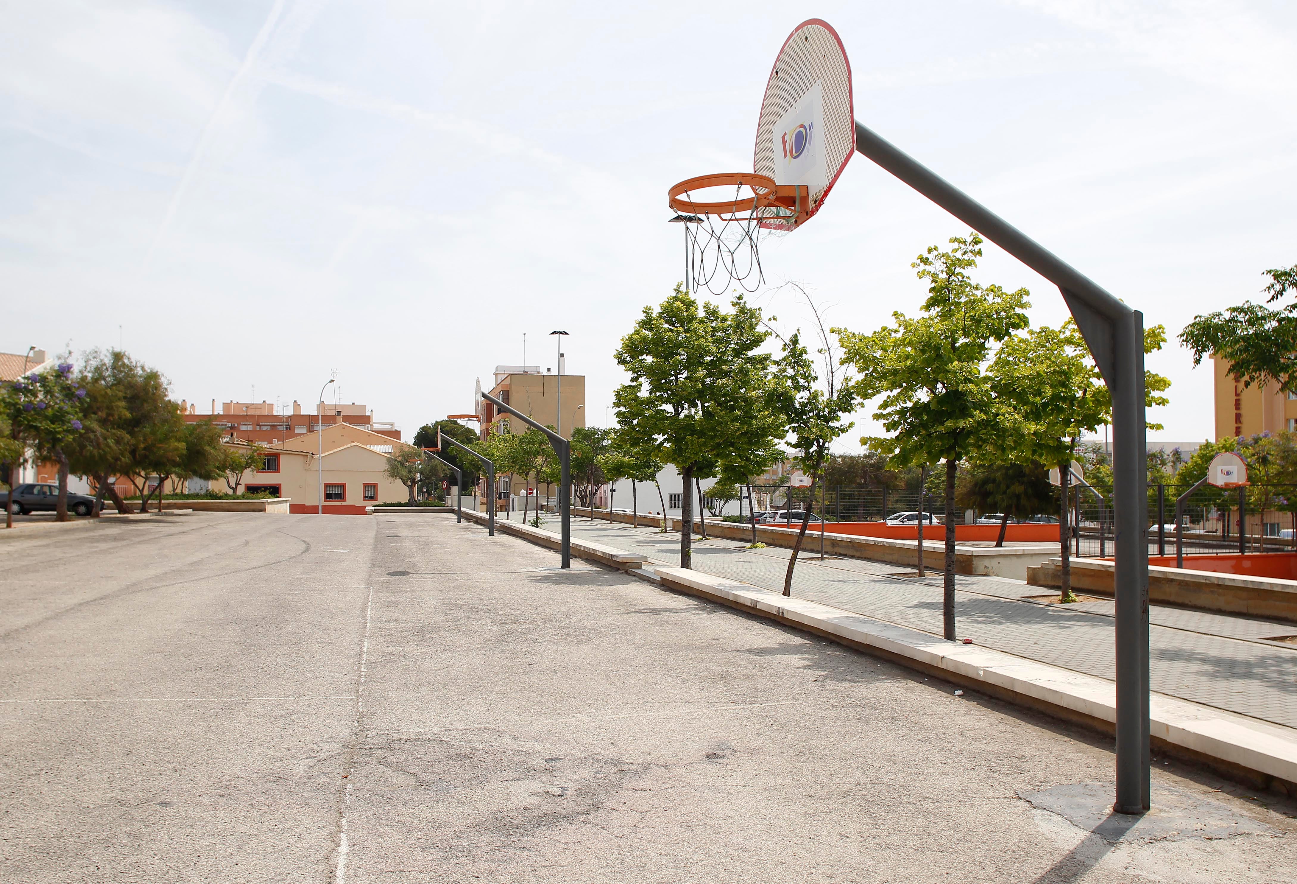 El Ayuntamiento de Valencia cierra las instalaciones deportivas al aire libre