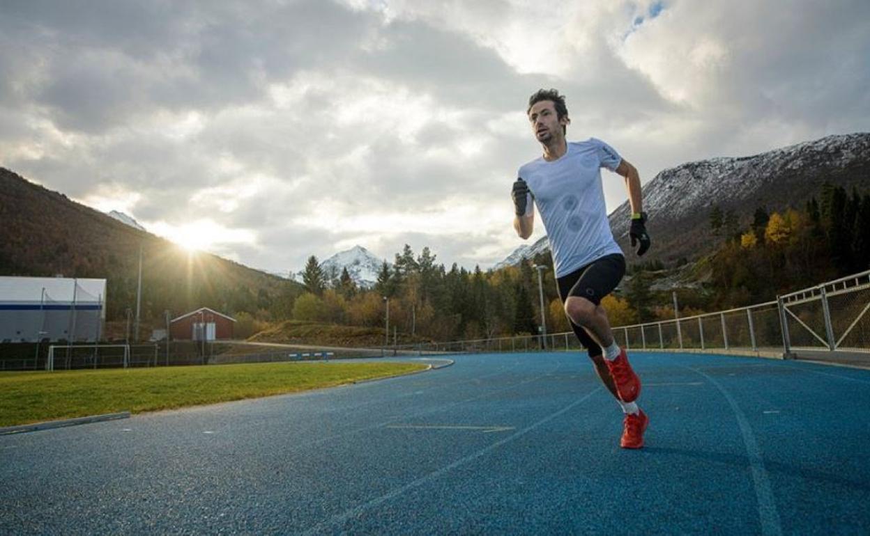 Kilian Jornet, entrenando en la pista de Noruega. 