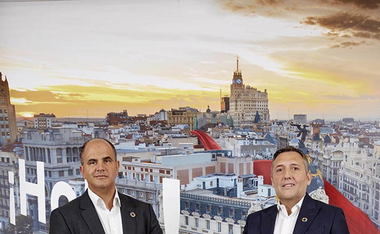 El consejero delegado de Ilsa, Fabrizio Favara, y el director general, Víctor Bañares. 