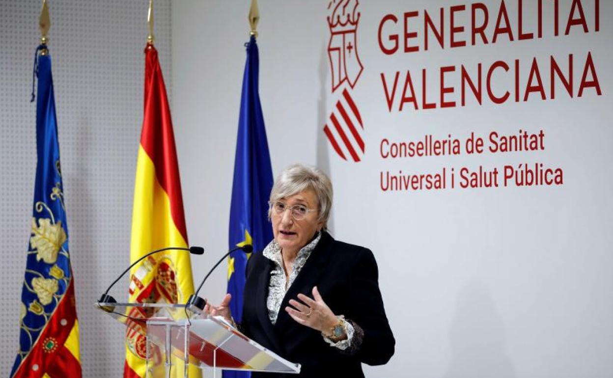 La consellera de Sanitat, Ana Barceló, durante la rueda de prensa.