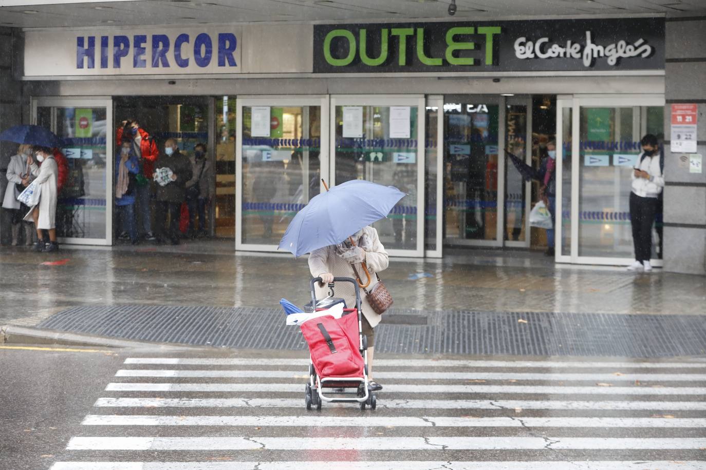 Fuerte tromba de agua en la ciudad de Valencia.