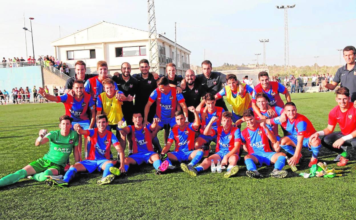 Igor Oca dirigía al juvenil en el que jugaba Cárdenas y que alcanzó las semifinales de la Copa del Rey.