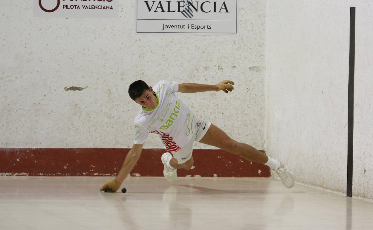 Ahora toca coronar al rey del raspall