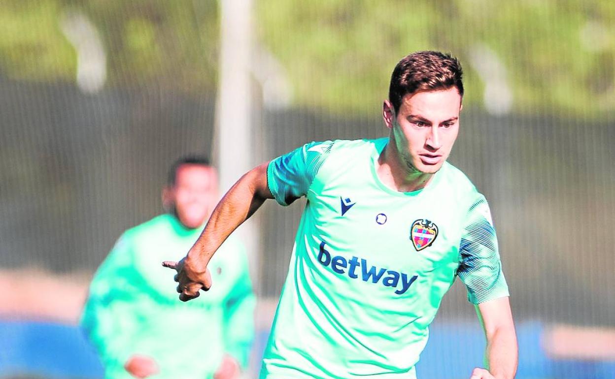 Jorge de Frutos, durante un entrenamiento en la ciudad deportiva de Buñol.