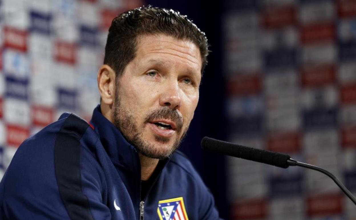 Diego Pablo Simeone, técnico del Atlético de Madrid. 