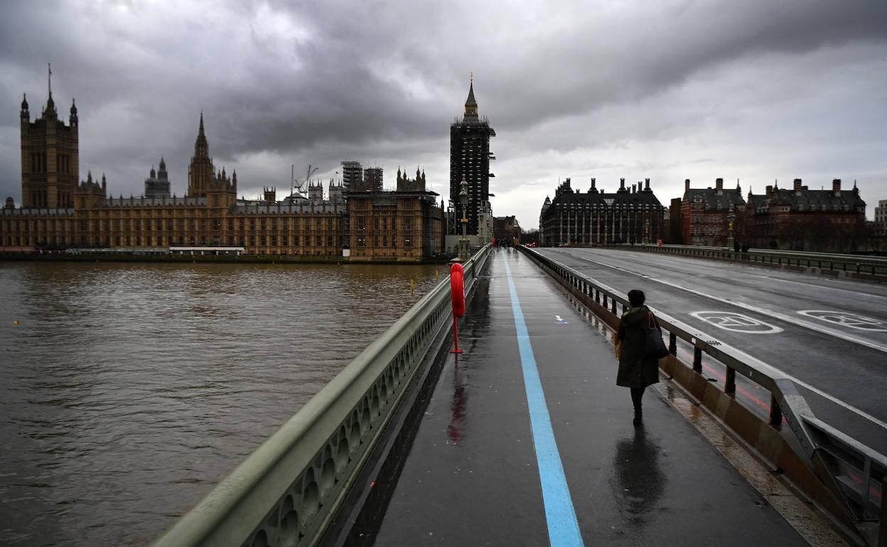 Londres ha endurecido las restricciones