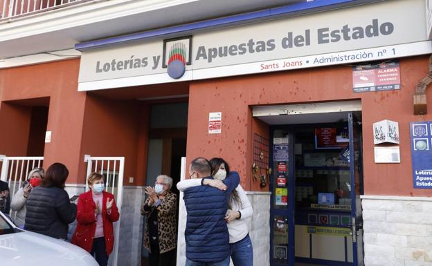 Comercios y restaurantes, los agraciados de Faura: «El premio nos da muchísimo aire»