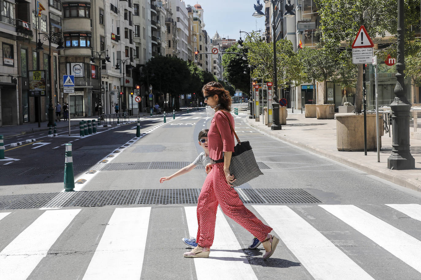 2020 será recordado como el año en el que apareció el nuevo coronavirus y se esparció por el mundo hasta paralizarlo durante un largo tiempo. Así lo vió desde Valencia la fotoperiodista de LAS PROVINCIAS Irene Marsilla. 