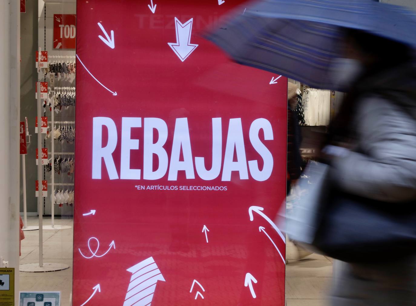 Fotos: Las rebajas arrancan en Valencia