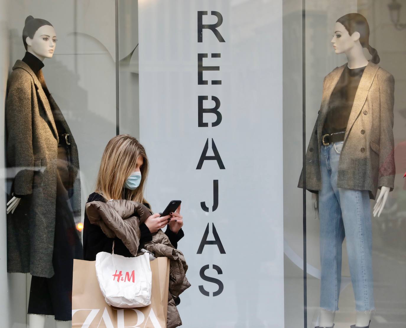 Fotos: Las rebajas arrancan en Valencia