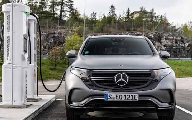 Mercedes EQ Power en Valencia: ¿Es la hora de ahorrar y mejorar el medio ambiente comprando un eléctrico o un híbrido etiqueta cero?